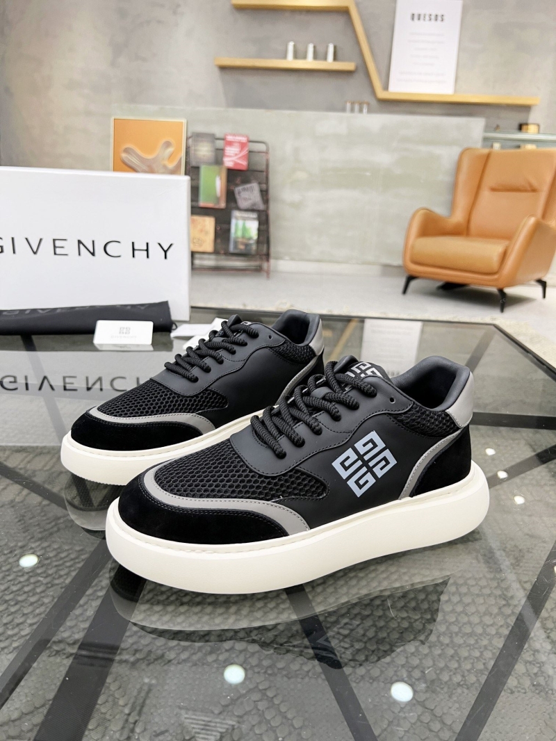 Givenchy Sneakers